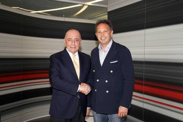 Aktuell Fußball, Italien, AC Mailand präsentiert Trainer Sinisa Mihajlovic ADRIANO GALLIANI, SINISA MIHAJLOVIC