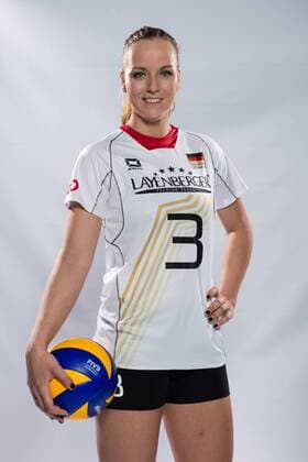 04.06.2015, Bundesleistungszentrum, Kienbaum Volleyball, Fotoshooting Nationalmannschaft Frauen Denise Hanke ( 3 GER)