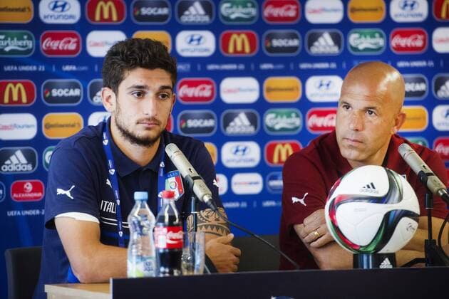 June 17, 2015 - Olomouc: Italiens Matteo Bianchetti, Luigi Di Biagio - Pressekonferenz U21 Nationalmannschaft Italien.  - ZUMAb138
