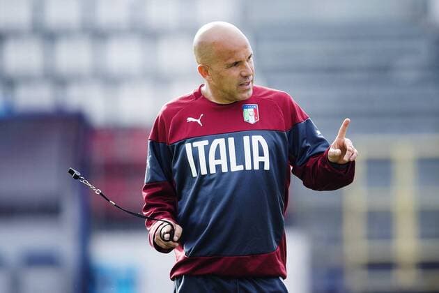 Aktuell Fußball, U21 EM, Training Italien June 17, 2015 - Olomouc: Italiens Luigi Di Biagio - Training U21 Nationalmannschaft Italien.  - ZUMAb138