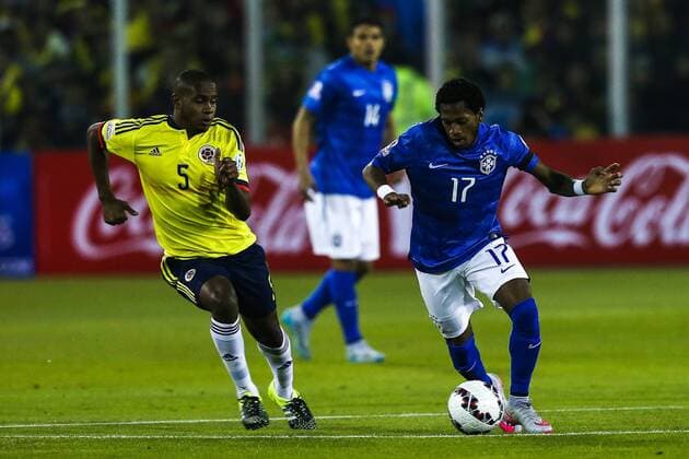 Fred, Edwin Valencia Brazil vs Colombia SANTIAGO, SC - 17 06 2015: BRAZIL X COLOMBIA - Photo during the match between Brazil vs Colombia, valid for Football, held at the Monumental Stadium in Santiago. (Photo: Carlos Ezequiel Vannoni FotoArena)  CarlosxEzequielxVannoni