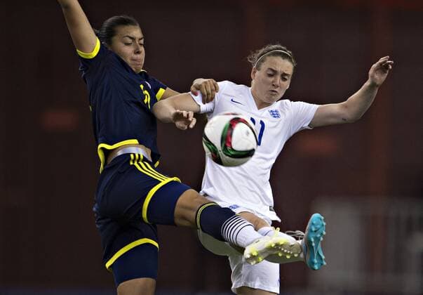 MONTREAL, June 17, 2015 -- England s Jade Moore (R) vies with Colombia s Yoreli Rincon during the Group F match at the 2015 FIFA Women s World Cup in Montreal, Canada, on June 17, 2015. England won 2-1. ) (SP)CANADA-MONTREAL-FIFA WOMEN S WORLD CUP-ENGLAND VS COLOMBIA AndrewxSoong 