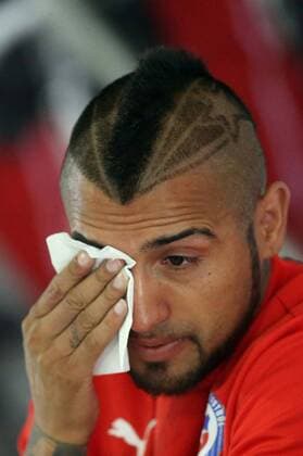 SANTIAGO, June 17, 2015 -- Arturo Vidal, player of the Chilean national football team, reacts during a press conference PK Pressekonferenz in Santiago, Chile, on June 17, 2015. Vidal was arrested on drink-driving charges after he crashed his car, police said on Wednesday. He has been transferred to a court in Santiago. NOTIMEX) (jp) (SP)CHILE-SANTIAGO-COPA AMERICA-ARTURO VIDAL e NOTIMEX 