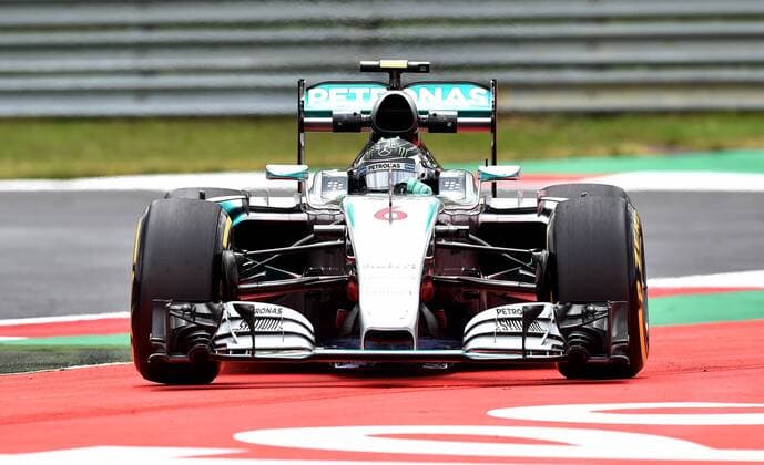 Aktuell Motorsport, Formel 1, GP Österreich in Spielberg FORMULA 1 - GP of Austria 2015 SPIELBERG,AUSTRIA,19.JUN.15 - MOTORSPORTS, FORMULA 1 - Grand Prix of Austria, Red Bull Ring, free practice. Image shows Nico Rosberg (GER Mercedes GP). GEPAxpictures xMichaelxRiedler