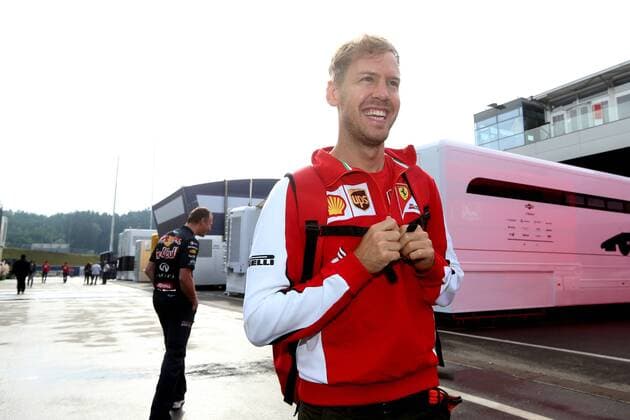 Aktuell Motorsport, Formel 1, GP Österreich in Spielberg Motorsports: FIA Formula One World Championship WM Weltmeisterschaft 2015, Grand Prix of Austria, 5 Sebastian Vettel (GER, Scuderia Ferrari), xHOCHxZWEIx