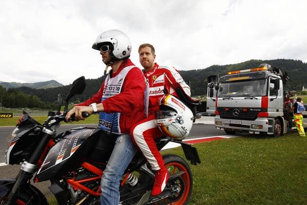 Motorsports: FIA Formula One World Championship WM Weltmeisterschaft 2015, Grand Prix of Austria, 5 Sebastian Vettel (GER, Scuderia Ferrari), xHOCHxZWEIx