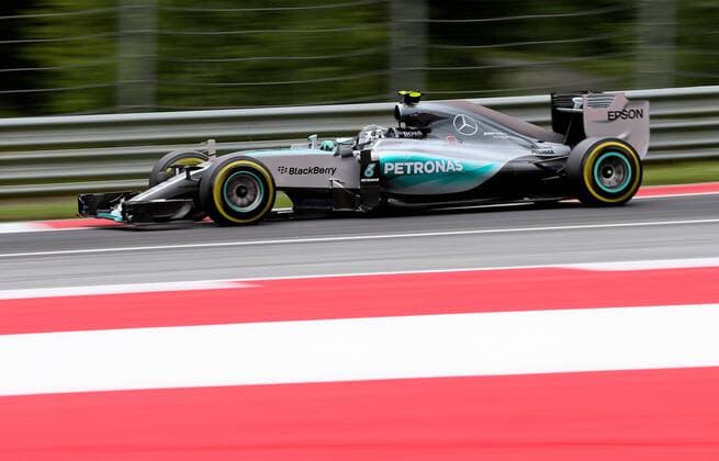 Aktuell Motorsport, Formel 1, GP Österreich in Spielberg FORMULA 1 - GP of Austria 2015 SPIELBERG,AUSTRIA,19.JUN.15 - MOTORSPORTS, FORMULA 1 - Grand Prix of Austria, Red Bull Ring, free practice. Image shows Nico Rosberg (GER Mercedes GP). GEPAxpictures xChristianxWalgram
