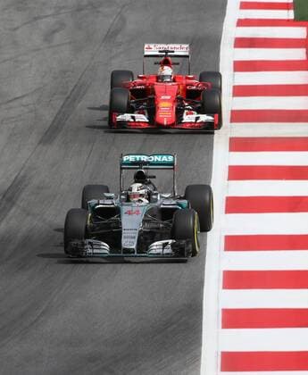FORMULA 1 - GP of Austria 2015 SPIELBERG,AUSTRIA,19.JUN.15 - MOTORSPORTS, FORMULA 1 - Grand Prix of Austria, Red Bull Ring, free practice. Image shows Lewis Hamilton (GBR Mercedes GP) and Sebastian Vettel (GER Ferrari). GEPAxpictures xWolfgangxGrebien