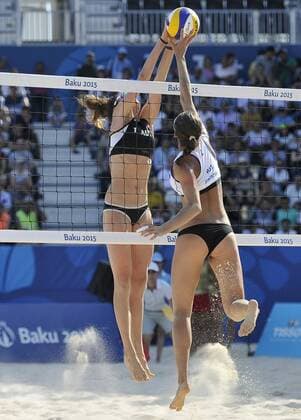 European Games Baku BAKU,AZERBAIJAN,19.JUN.15 - European Games Baku, Beach volleyball Beachvolleyball women. Image shows Lena Maria Plesiutschnig (AUT) and Ekaterina Syrtceva (RUS). GEPAxpictures xM.xHoermandinger