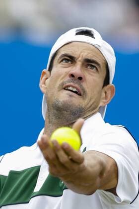 Aktuell Tennis, ATP Turnier im Queen s Club 19.06.2015. London, England. Queens Aegon Championship Tennis. Guillermo Garcia-Lopez (ESP) versus Kevin Anderson (RSA), Quarter Final match. Guillermo Garcia-Lopez in action xCraigxMercerx  ActionPlus11633128