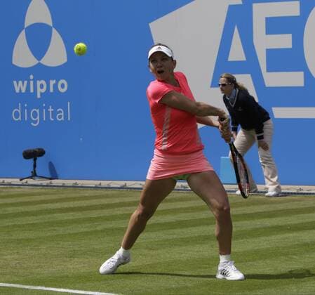 19.06.2015. Birmingham, England. Aegon Classic Tennis Tournament. Number 1 seed Simona Halep (Rom) in quarter final action against Kristina Mladenovic (Fra). Mladenovic won in three sets 2-6, 6-0, 7-6. xAlanxMartinx  ActionPlus11633140