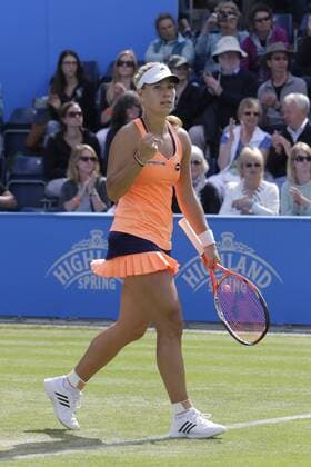 19.06.2015. Birmingham, England. Aegon Classic Tennis Tournament. Angelique Kerber (Ger)punches the air at the end of her quarter final against Katerina Siniakova (Cze). Kerber won in straight sets 6-2, 6-4. xAlanxMartinx  ActionPlus11633176