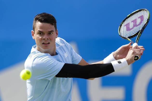 Aktuell Tennis, ATP Turnier im Queen s Club 19.06.2015. London, England. Queens Aegon Championship Tennis. Milos Raonic (CAN) versus Gilles Simon (FRA), Quarter Final match. Milos Raonic in action xCraigxMercerx  ActionPlus11633242