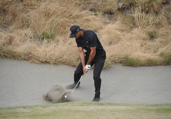 June 18, 2015 - Tiger Woods during first round play at the 115th US Open at Chambers Bay, University Place, WA. GOLF: JUN 18 PGA Golf Herren - US Open - First Round Icon15061801329 EDITORIAL USE ONLY
