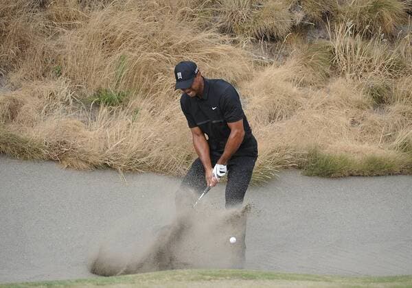 June 18, 2015 - Tiger Woods during first round play at the 115th US Open at Chambers Bay, University Place, WA. GOLF: JUN 18 PGA Golf Herren - US Open - First Round Icon15061801330 EDITORIAL USE ONLY