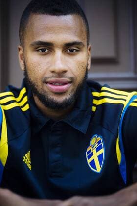 Aktuell Fußball, U21 EM, Fotoshooting Nationalteam Schweden June 19, 2015 - Brno: Isaac Kiese Thelin - Fussball, U21 EM, Pressetermin Nationalteam Schweden.  - ZUMAb138