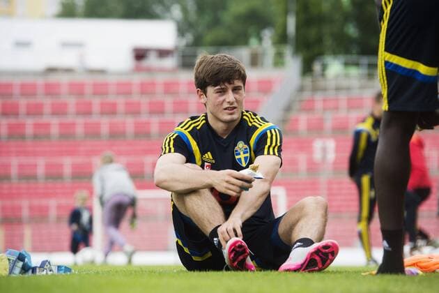 Aktuell Fußball, U21 EM, Training Nationalteam Schweden in Brno June 19, 2015 - Brno: Arber Zeneli - Fussball, U21 EM, Training Nationalteam Schweden.  - ZUMAb138