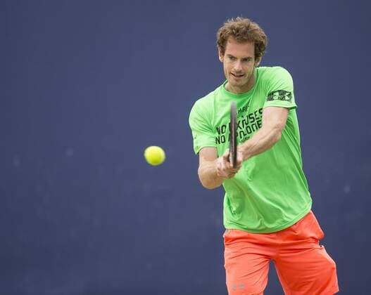 Aktuell Tennis, Andy Murray Training im Motivationsshirt, ATP Turnier im Queen s Club 20.06.2015. London, England. Queens Aegon Championship Tennis. Andy Murray (GBR) in his practice session on court number 3 in preparation for his semifinal match against Viktor Troicki (SRB). xNigelxCookex  ActionPlus11633514