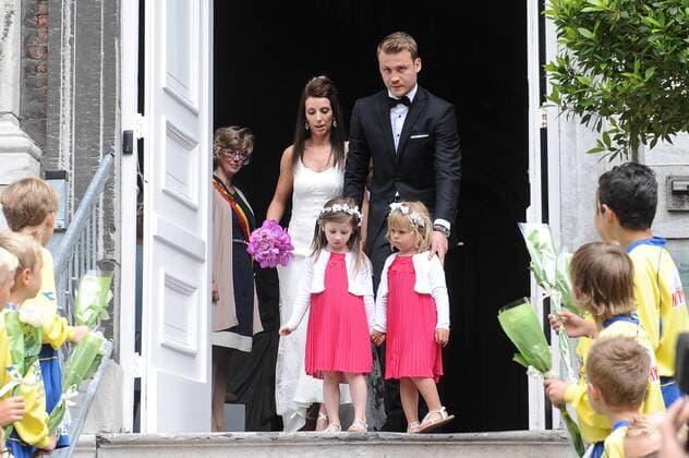 Aktuell Fußball, Simon Mignolet heiratet Freundin Jasmine - Hochzeit von Belgiens Nationaltorwart - SINT-TRUIDEN, BELGIUM: Jasmine and Simon Mignolet pictured after the wedding of Belgian Red Devils keeper Simon Mignolet to Jasmien Claes, in Sint-Truiden, Saturday 20 June 2015. SOPHIExKIP  x04646505x