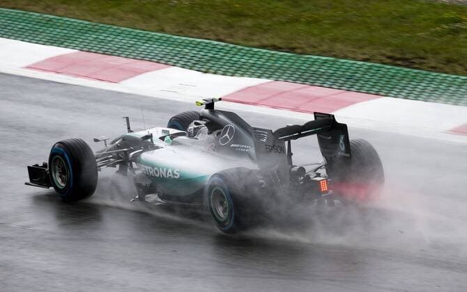 Motorsports: FIA Formula One World Championship WM Weltmeisterschaft 2015, Grand Prix of Austria, 6 Nico Rosberg (GER, Mercedes AMG Petronas Formula One Team), xHOCHxZWEIx