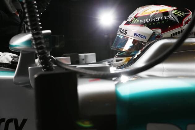 Motorsports: FIA Formula One World Championship WM Weltmeisterschaft 2015, Grand Prix of Austria, 44 Lewis Hamilton (GBR, Mercedes AMG Petronas Formula One Team), xHOCHxZWEIx