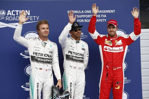 Motorsports: FIA Formula One World Championship WM Weltmeisterschaft 2015, Grand Prix of Austria, 6 Nico Rosberg (GER, Mercedes AMG Petronas Formula One Team), 44 Lewis Hamilton (GBR, Mercedes AMG Petronas Formula One Team), 5 Sebastian Vettel (GER, Scuderia Ferrari), xHOCHxZWEIx