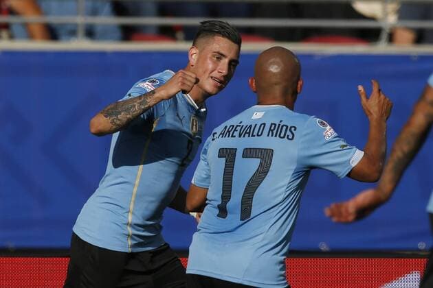 Football , Uruguay v Paraguay Copa America 2015 . Uruguay s Jose Maria Jimenez, celebrates his goal against Paraguay during the match of group B of the 2015 Copa America at La Serena stadium. Rancagua, Chile. 20 06 2015 Marcelo Hernandez Photosport Uruguay v Paraguay, Copa America 2015. 