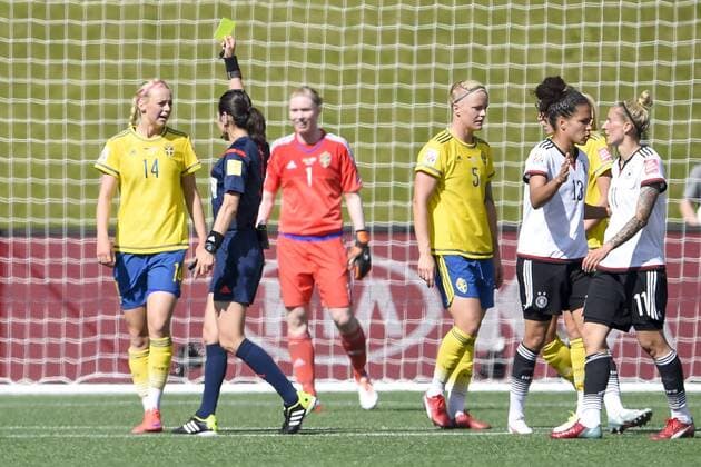 June 20, 2015 - Ottawa, Kanada - 150620 SWE Amanda Ilestedt - - Achtelfinale WM - GER - SWE - Frauenfussball Damen Fussball - ..Foto: CarlSandin BILDBYRAN kod CS 57697 News - June 20, 2015  - ZUMAb138