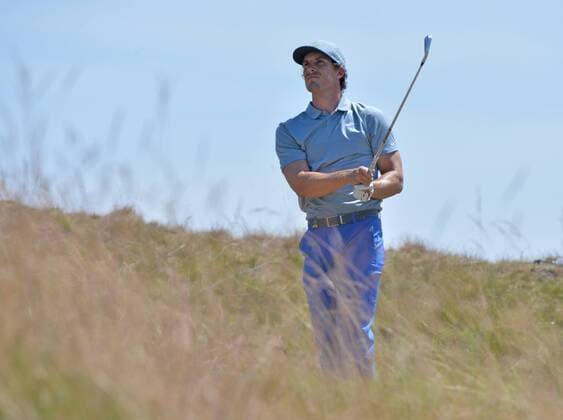 Aktuell Golf, US Open, Tag 3 Jamie Lovemark tees off on the second hole during the third round of the 115th U.S. Open Championship at Chambers Bay on June 20, 2015 in University Place, Washington.  SEA20150620013 KEVINxDIETSCH