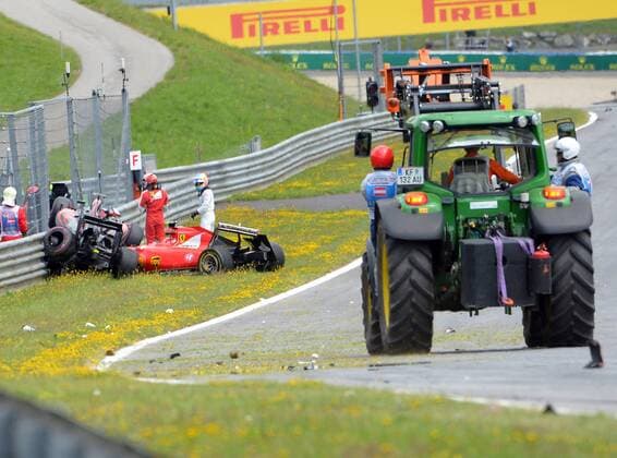 FORMULA 1 - GP of Austria 2015 SPIELBERG,AUSTRIA,21.JUN.15 - MOTORSPORTS, FORMULA 1 - Grand Prix of Austria, Red Bull Ring. Image shows Fernando Alonso (ESP McLaren Honda) and Kimi Raikkonen (FIN Scuderia Ferrari). Keywords: Crash. GEPAxpictures xGuenterxFloeck