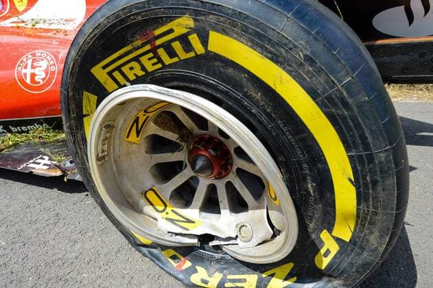 FORMULA 1 - GP of Austria 2015 SPIELBERG,AUSTRIA,21.JUN.15 - MOTORSPORTS, FORMULA 1 - Grand Prix of Austria, Red Bull Ring. Image shows a wheel of the racing car of Kimi Raikkoenen (FIN Ferrari) Keyword: Crash. GEPAxpictures xGuenterxFloeck