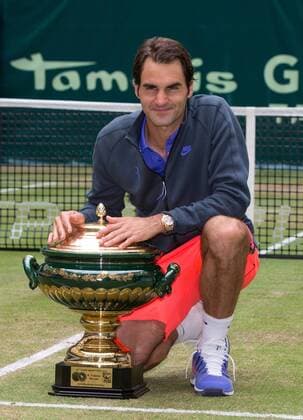 Roger Federer (SUI) , Endspiel, Final, Siegerehrung,Präsentation, Tennis - Gerry Weber Open - ATP Tennis Herren 500 - Gerry Weber Stadion - Halle Westf. - Nordrhein Westfalen - Germany - 21 June 2015. Juergen Hasenkopf