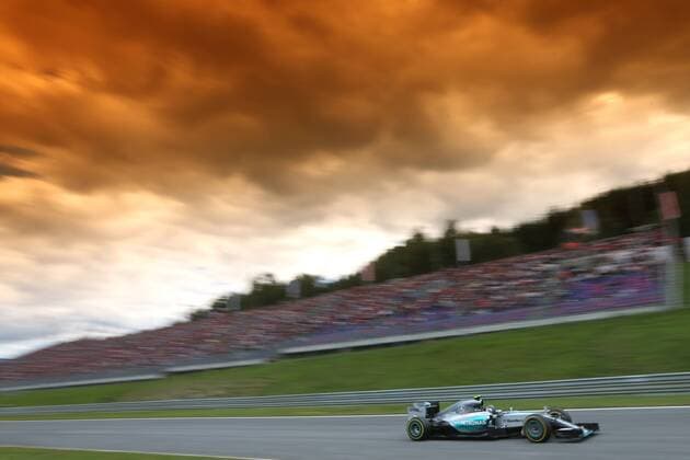 Motorsports: FIA Formula One World Championship WM Weltmeisterschaft 2015, Grand Prix of Austria, 6 Nico Rosberg (GER, Mercedes AMG Petronas Formula One Team), xHOCHxZWEIx