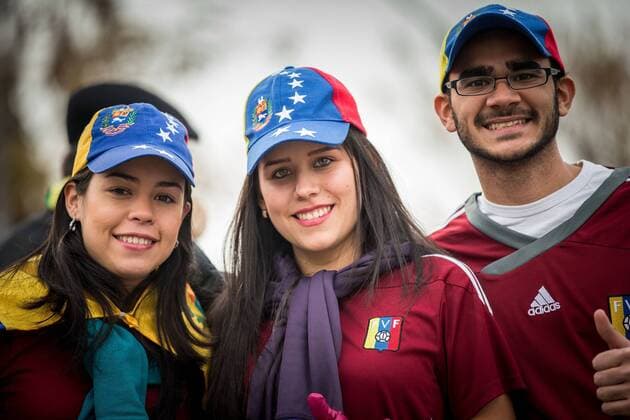 Brazil vs Venezuela SANTIAGO, CHILE - 06 21 2015: BRAZIL X VENEZUELA - fans before match between Brazil vs Venezuela, valid for the third round of the first phase of Group C of the Copa America 2015 held at the Estadio Monumental David Arellano. (Photo: Marcelo Machado de Melo FotoArena)  MarceloxMachadoxdexMelo
