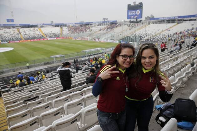 Football , Brazil v Venezuela. Copa America Championship 2015 . Venezuela s fans cheer their team prior to the group C football match of the 2015 Copa America against Brazil at the Monumental stadium in Santiago, Chile. 21 06 2015 Andrés Piña Photosport Brasil v Venezuela, Copa America 2015. 