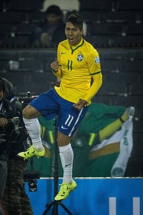 Brazil vs Venezuela SANTIAGO, CHILE - 06 21 2015: BRAZIL X VENEZUELA - Roberto Firmino from Brazil celebrates after scoring goal during the match between Brazil vs Venezuela, valid for the third round of the first phase of Group C of the Copa America 2015 held at the Estadio Monumental David Arellano. (Photo: Marcelo Machado de Melo FotoArena)  MarceloxMachadoxdexMelo