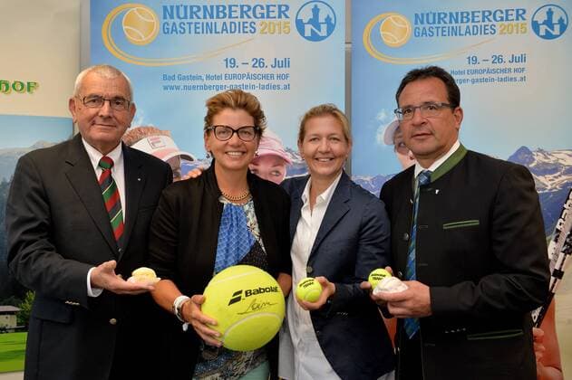 TENNIS - WTA Tennis Damen Nuernberger Gastein Ladies SALZBURG,AUSTRIA,24.JUN.15 - TENNIS - WTA Tour, Nuernberger Gastein Ladies, press conference PK Pressekonferenz Image shows Helmut Geil (Nuernberger Versicherung), Judith Wiesner Floimair, tournament director Sandra Reichel and Dieter Wernitznig (Europaeischer Hof Gastein). GEPAxpictures xFlorianxErtl
