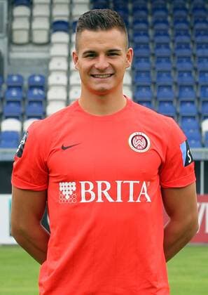 24.06.2015, xxxx, Fussball 3.Liga, SV Wehen Wiesbaden Fototermin, Porträttermin 2015 2016 Sebastian Mrowca (SV Wehen Wiesbaden) Portrait