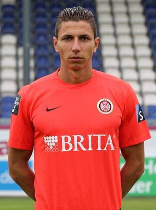 24.06.2015, xxxx, Fussball 3.Liga, SV Wehen Wiesbaden Fototermin, Porträttermin 2015 2016 Soufian Benyamina (SV Wehen Wiesbaden) Portrait