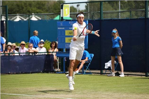 24.06.2015. Nottingham, England. Aegon Nottingham Open Tennis Tournament. Leonardo Mayer (Argentina) in action against Jiri Vesely (CZE) xDavidxKissmanx  ActionPlus11634808