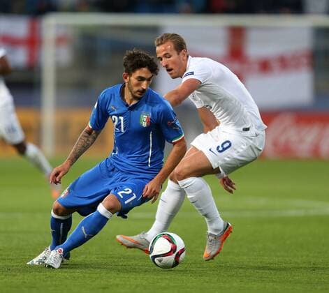 England s Harry Kane tussles with Italy s Danilo Cataldi England v Italy- UEFA Under 21 s - Ander Stadium - Czech Republic - 24th June 2015 - Picture David Klein Sportimage EDITORIAL USE ONLY. No use with unauthorised audio, video, data, fixture lists, club league logos or live services. Online in-match use limited to 120 images, no video emulation. No use in betting, games or single club league player publications.