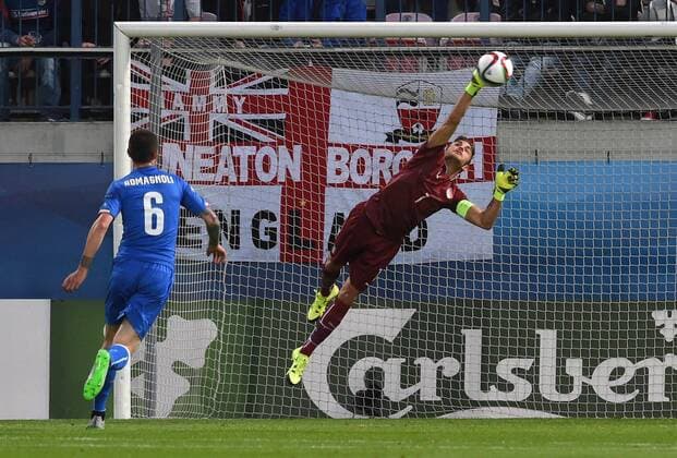 Goalkeeper Francesco Bardi of Italy in action during the Euro U21 U 21 soccer championship group B match England vs Italy in Olomouc, Czech Republic, on Wednesday, June 24, 2015. (CTKxPhoto LudekxPerina) CTKPhotoP201506240969401  LPE 004