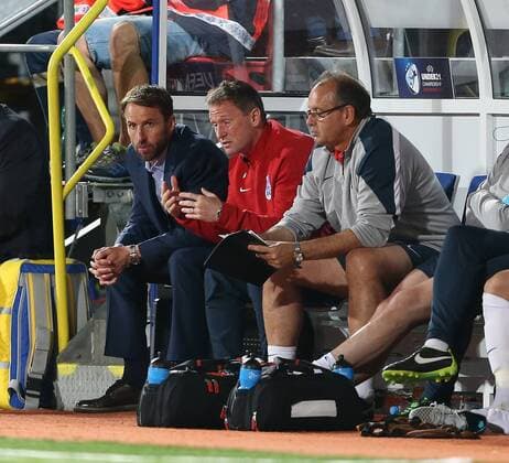 Aktuell Fußball, U21-EM, England - Italien England s Gareth Southgate looks on dejected England v Italy- UEFA Under 21 s - Ander Stadium - Czech Republic - 24th June 2015 - Picture David Klein Sportimage EDITORIAL USE ONLY. No use with unauthorised audio, video, data, fixture lists, club league logos or live services. Online in-match use limited to 120 images, no video emulation. No use in betting, games or single club league player publications.