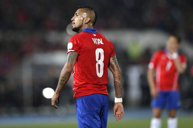 SANTIAGO, 2015 -- Arturo Vidal of Chile reacts during the quarterfinal between Chile and Uruguay at 2015 Copa America in Santiago, Chile, on June 24, 2015. Chile won 1-0. ) (SP)CHILE-SANTIAGO-COPA AMERICA-CHILE VS URUGUAY JorgexVillegas 