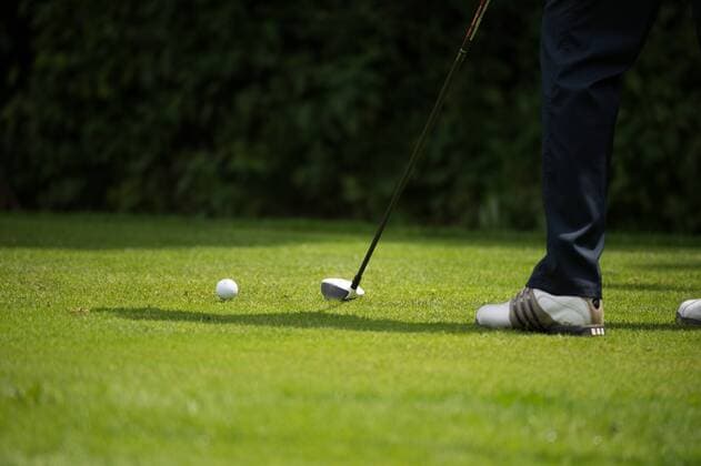 Aktuell Golf, Symbolfoto Muenchen Golfspieler beim Putten auf dem Gruen, Stock Copyright: Vallejos xEibner-Pressefoto EP_avs