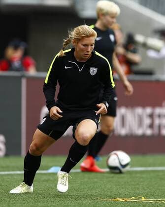 Aktuell Fußball, Damen WM, Training Nationalteam USA OTTAWA, June 25, 2015 -- Lauren Holiday of the United States attends the training session in Ottawa, Canada, June 25, 2015. The United States will play China in the quarterfinal match of 2015 FIFA Women s world cup here on June 26. ) (SP)CANADA-OTTAWA-FIFA-WOMEN S WORLD CUP-QUARTERFINALS-TRAINING-US DingxXu 