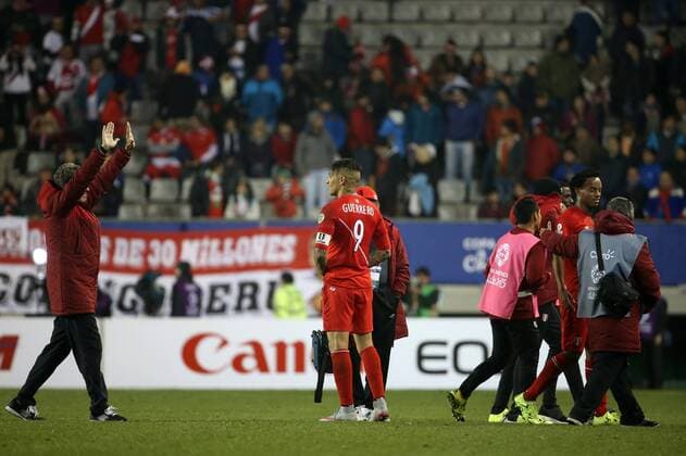 Football, Bolivia v Peru Copa America 2015. Peru s players celebrate their victory against Bolivia for the finals quarters for Copa America, at Bicentenario German Becker stadium. Temuco, Chile. 26 06 2015 Dragomir Yankovic Photosport Bolivia v Peru, Copa America 2015. 