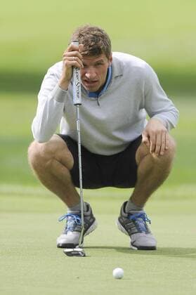 Aktuell Golf, ProAm beim BMW International Open in München Eichenried Thomas MUELLER (MÜLLER,Bayern Muenchen),Aktion,Einzelaktion,Einzelbild, Freisteller,Ganzkoerperaufnahme,ganze Figur. ProAm ,GOLF,BMW International Open 2015 am 24.06.2015 in Muenchen Eichenried.