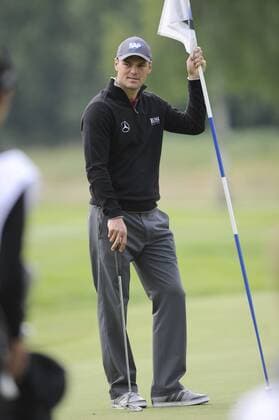 Aktuell Golf, ProAm beim BMW International Open in München Eichenried Martin KAYMER (GER),Aktion,Einzelaktion,Einzelbild, Freisteller,Ganzkoerperaufnahme,ganze Figur. ProAm ,GOLF,BMW International Open 2015 am 24.06.2015 in Muenchen Eichenried.