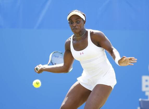 Aktuell Tennis, WTA Turnier in Eastbourne 26.06.2015 Eastbourne, England. Aegon International Tennis Championships Eastbourne. Sloane Stephens (USA) in action against Agnieszka Roadwanska (POL) in Women s single Semifinals at Devonshire park. x  ActionPlus11635201